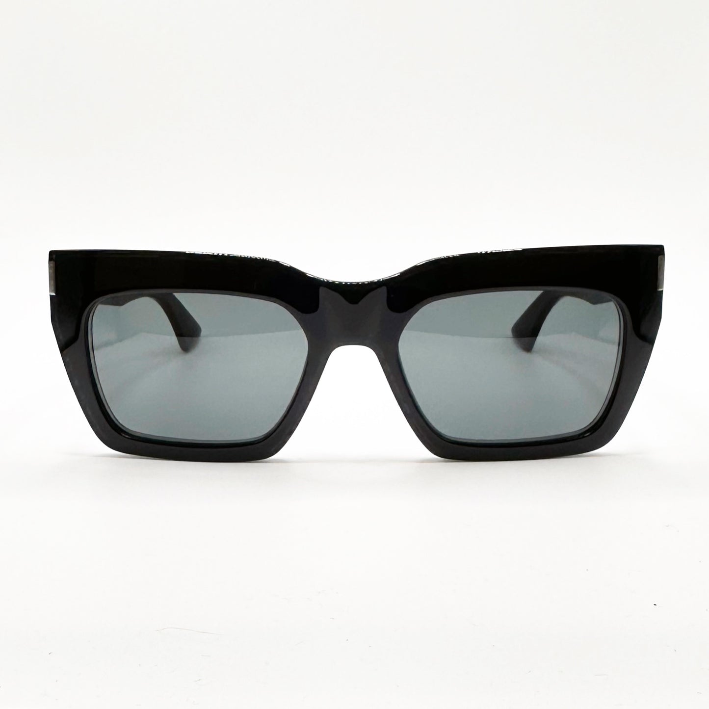 810 nero