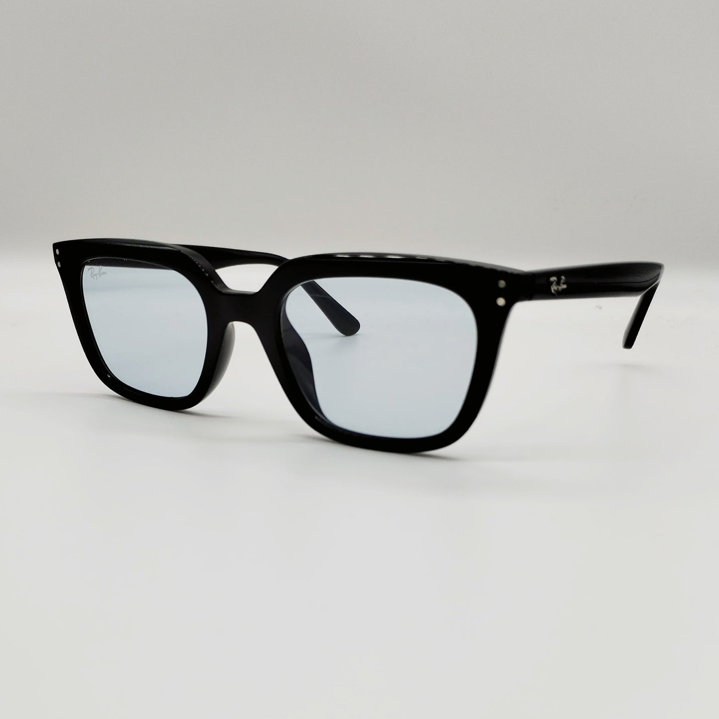 4439D nero