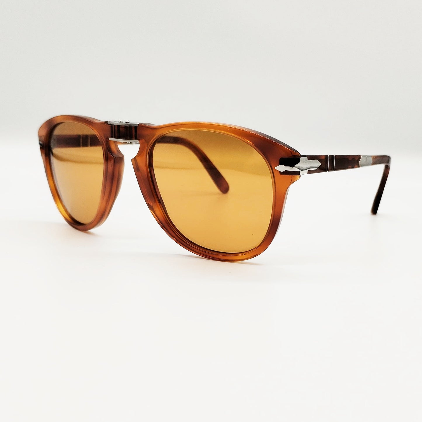 714-S-M [tre varianti colore]