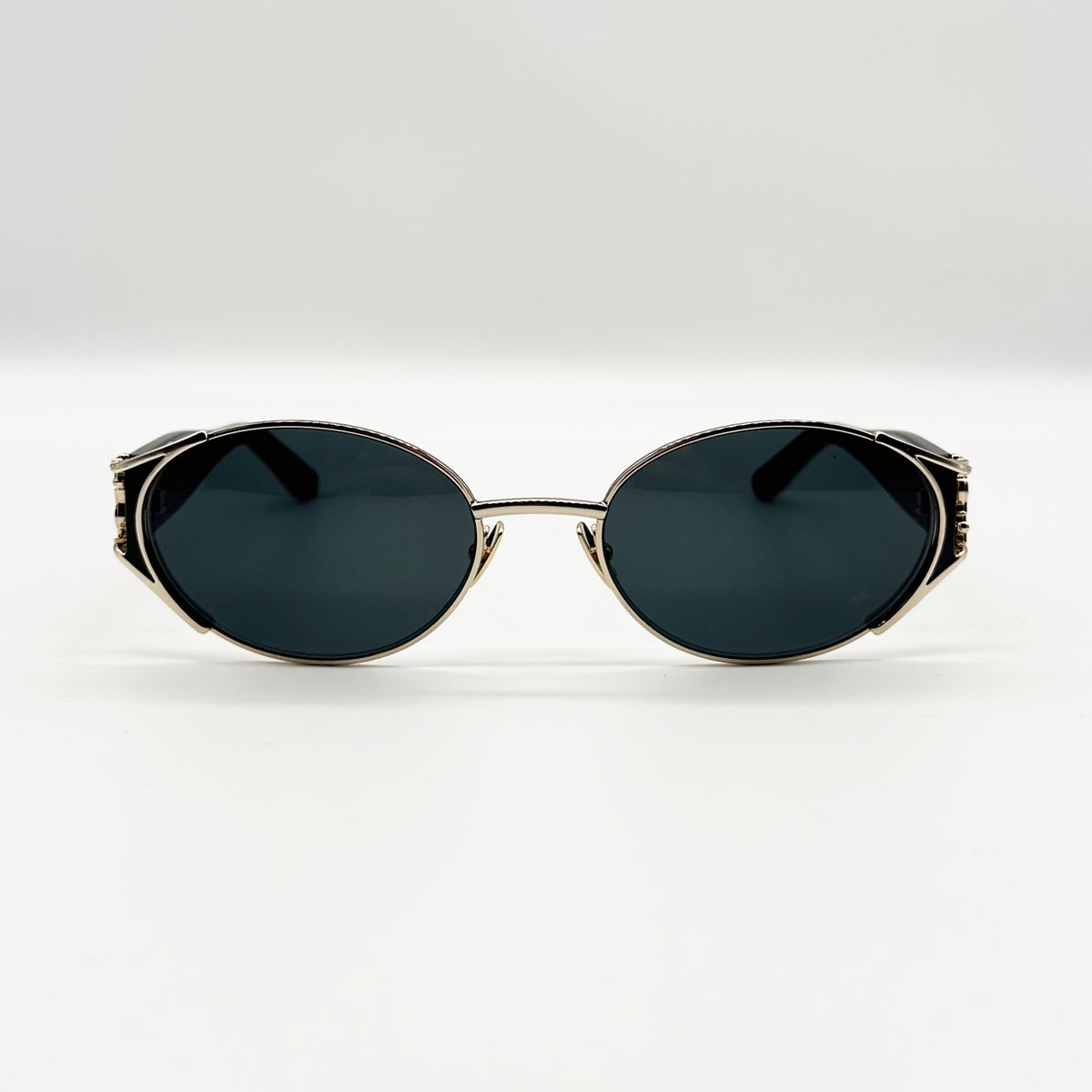 M919 [due varianti colore]