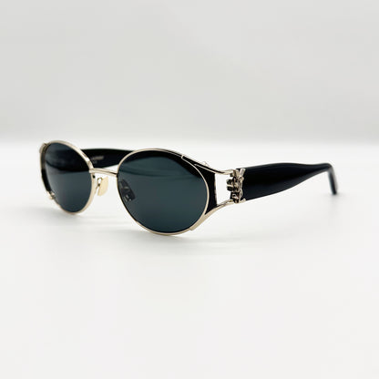 M919 [due varianti colore]