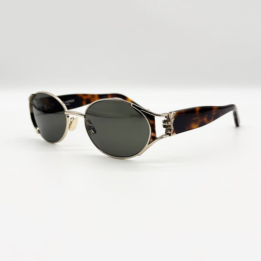M919 [due varianti colore]