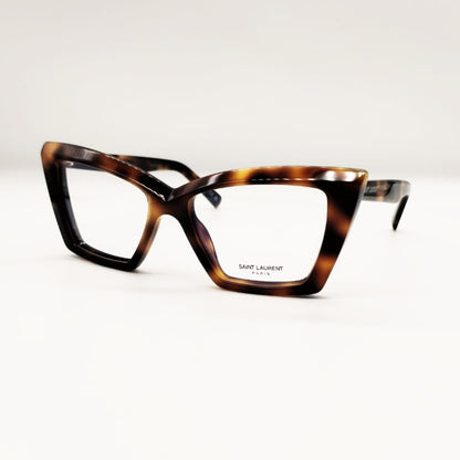 657 V [due varianti colore]