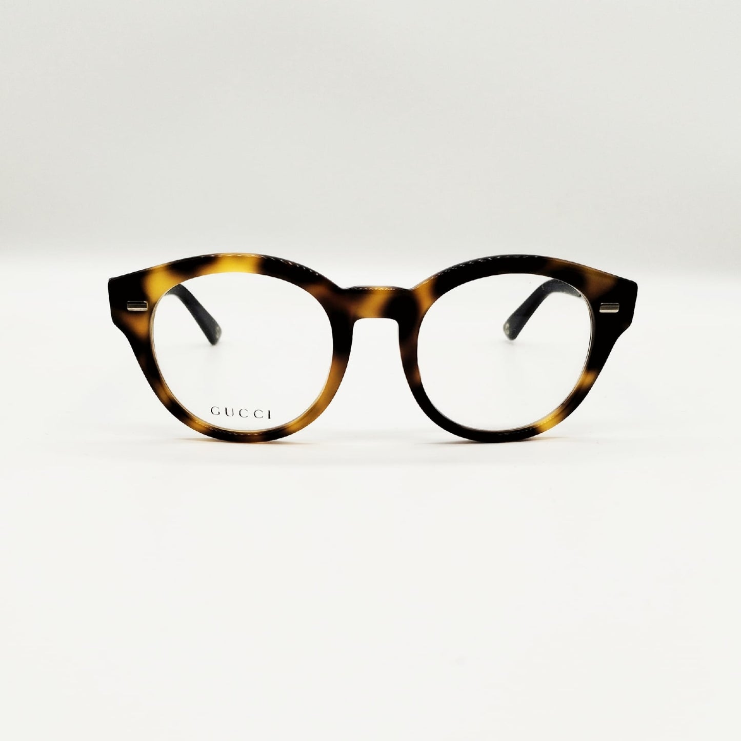 3746 [due varianti colore]