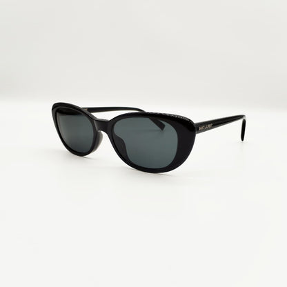 822 [due varianti colore]