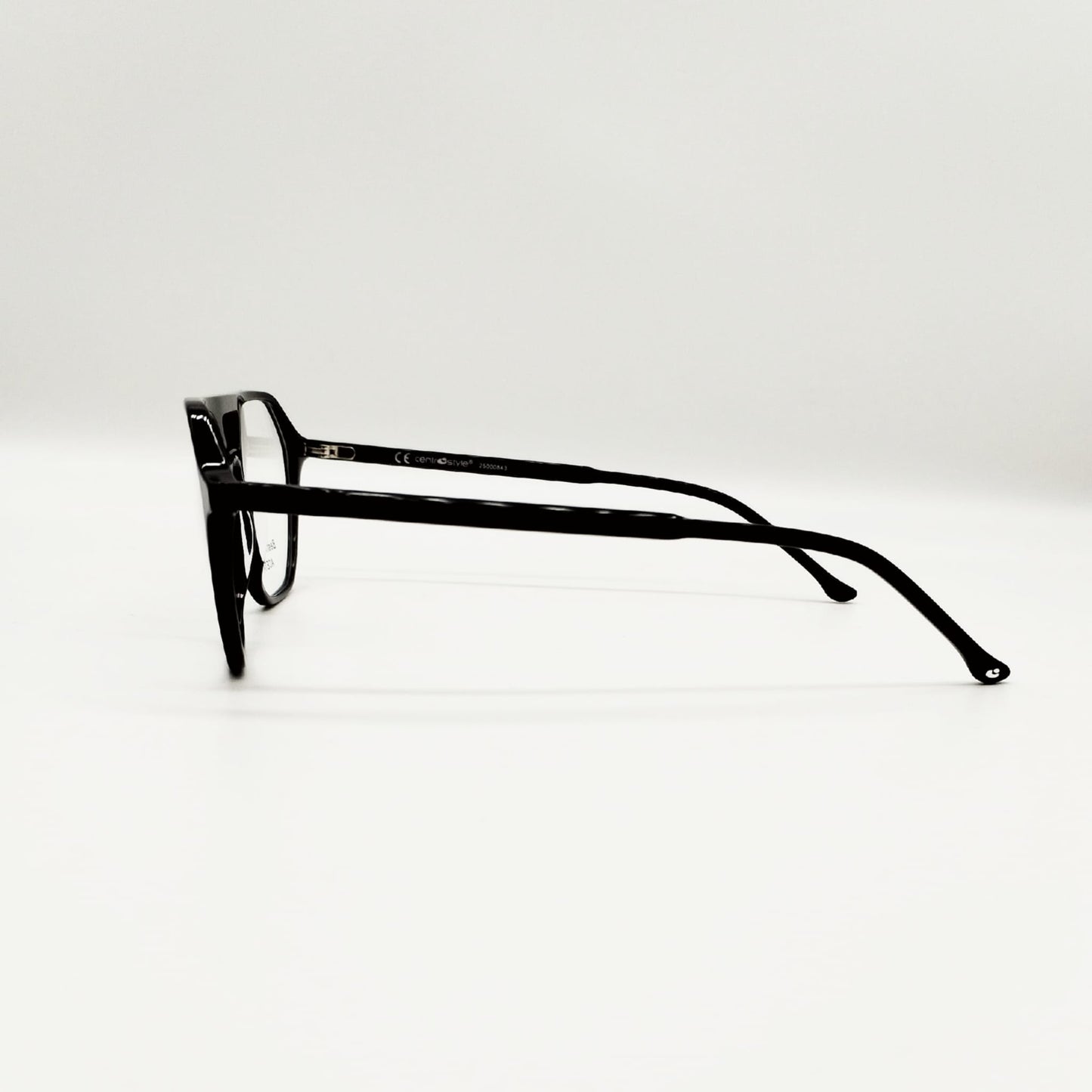 F 0642 [nero]