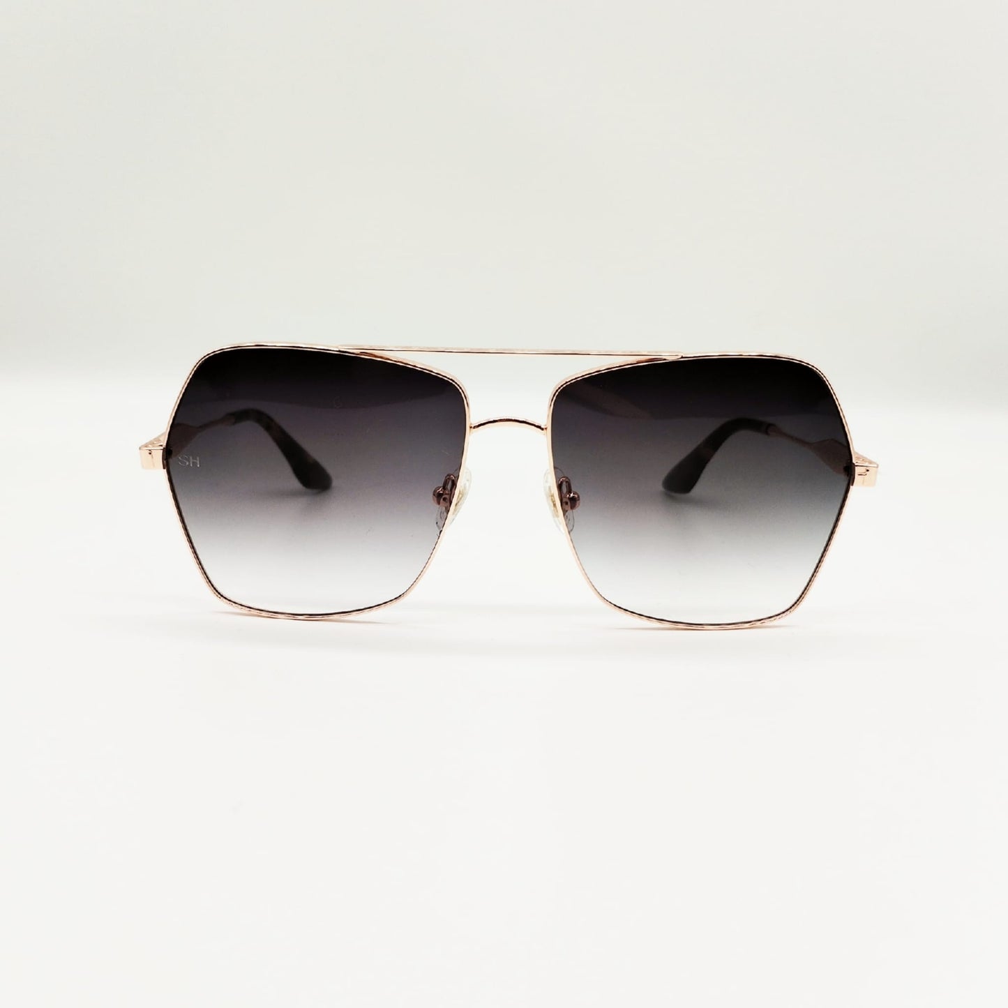 327 [due varianti colore]